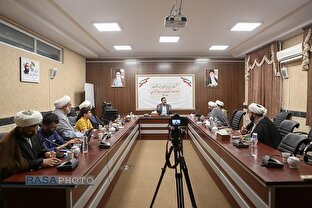 نشست «بررسی بایسته‌های جبهه انقلاب در دور دوم انتخابات»