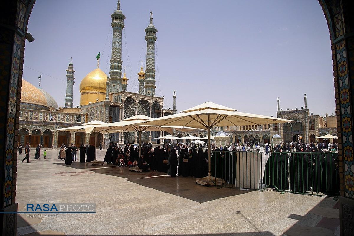 حضور مردم قم در پای صندوق رای