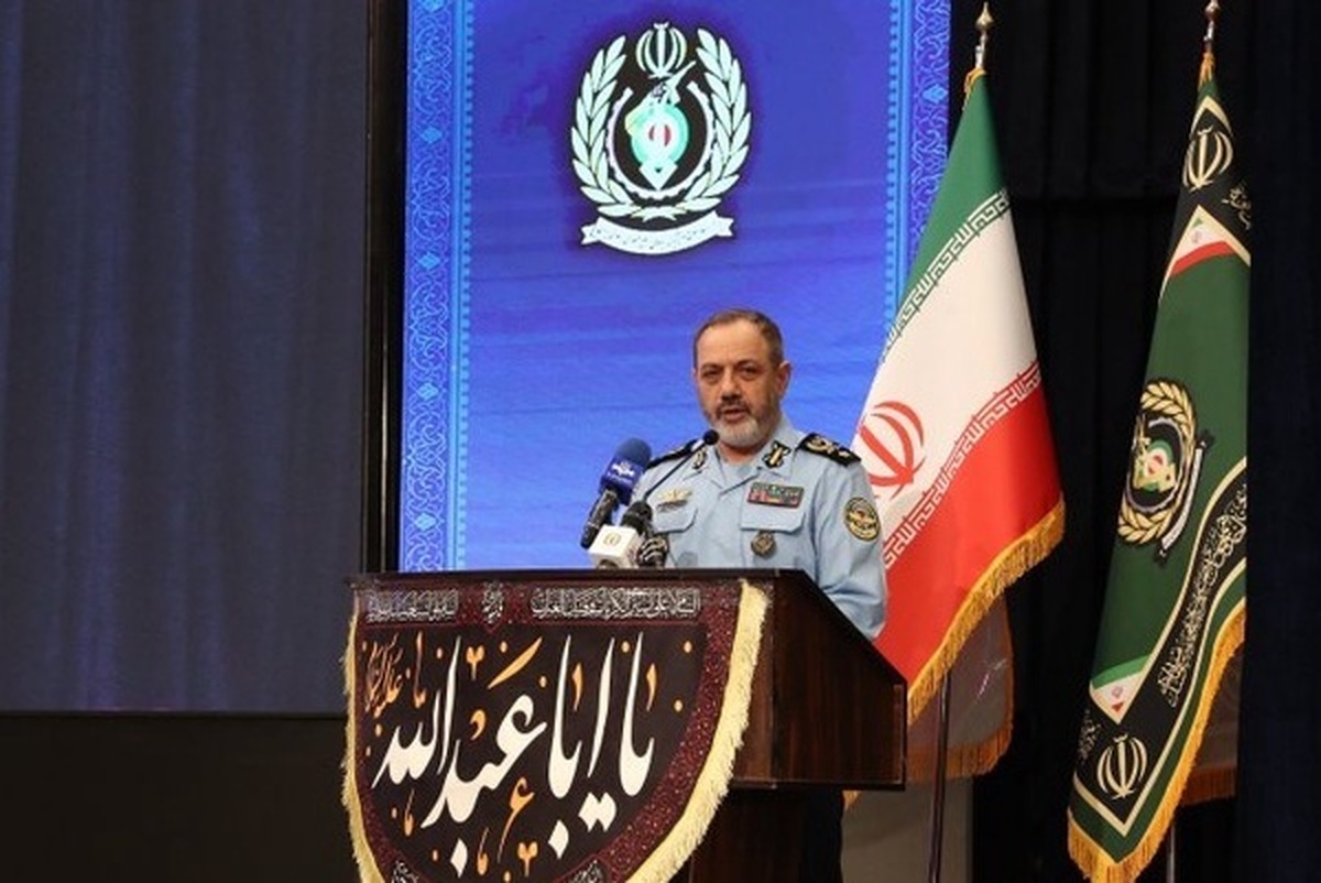 هژمونی دشمن در برابر فرهنگ مقاومت زانو زده و فروپاشیده است