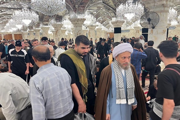 تشرف نماینده ولی فقیه در فارس به عتبات عالیات در اربعین حسینی+عکس