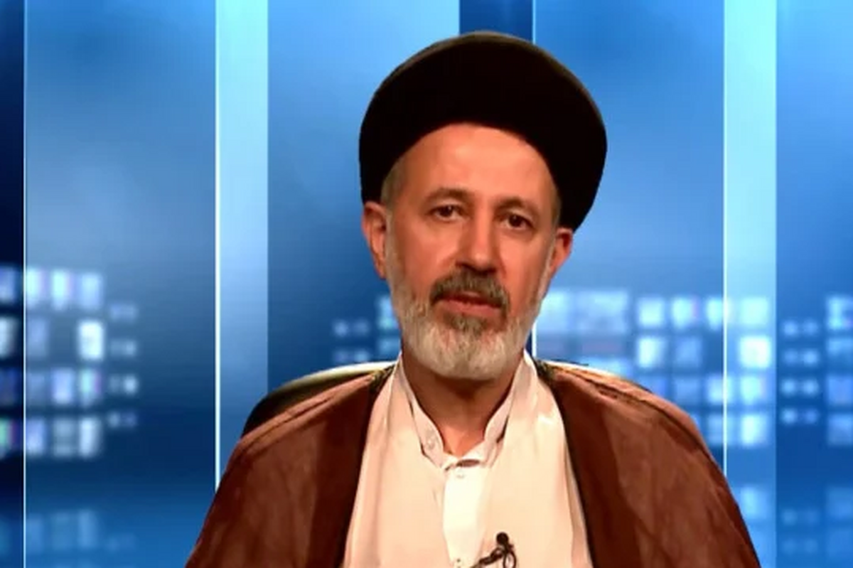 نحوه مواجهه پدر با دختر در فضای مجازی