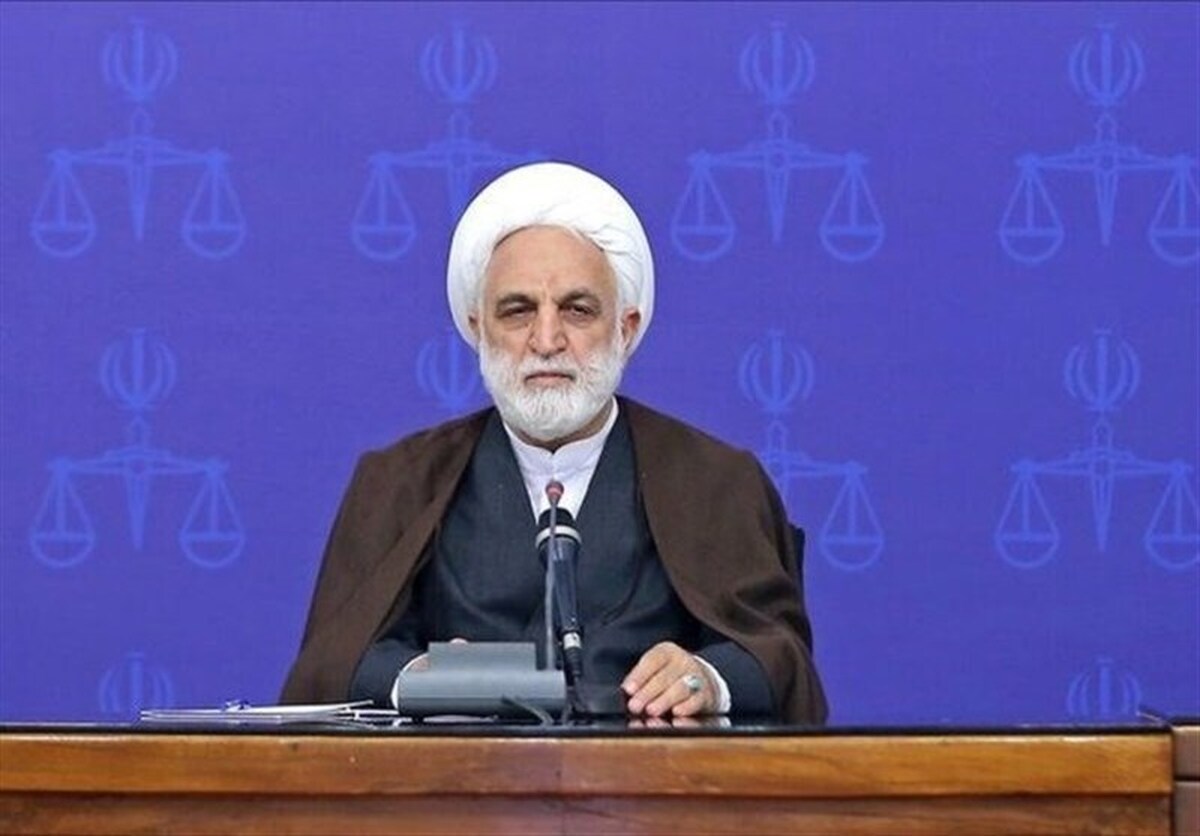 طبری تبرئه نشد/ با فرد فاسد و هر نوع فسادی قاطعانه برخورد میکنیم