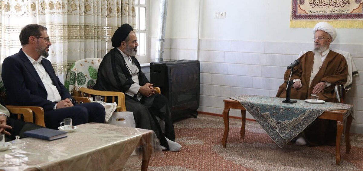 حجاج در سفر معنوی حج به دنبال چیزی باشند که در جای دیگر پیدا نمی شود