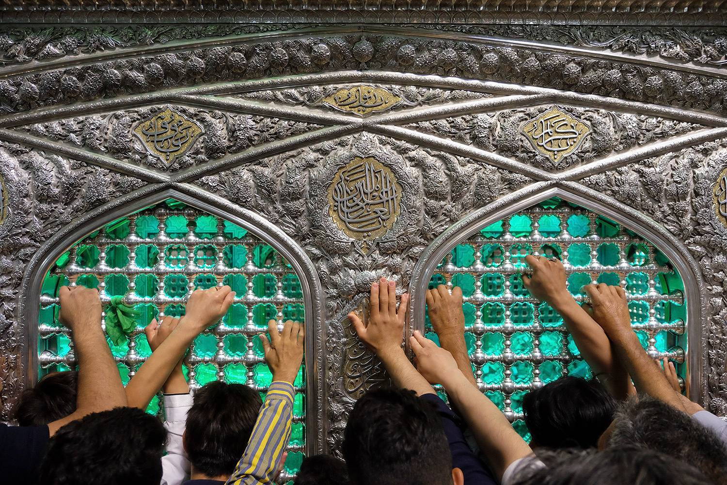 ابعاد توحیدی، تربیتی و آداب زیارت در منظومه فکری حضرت آقا