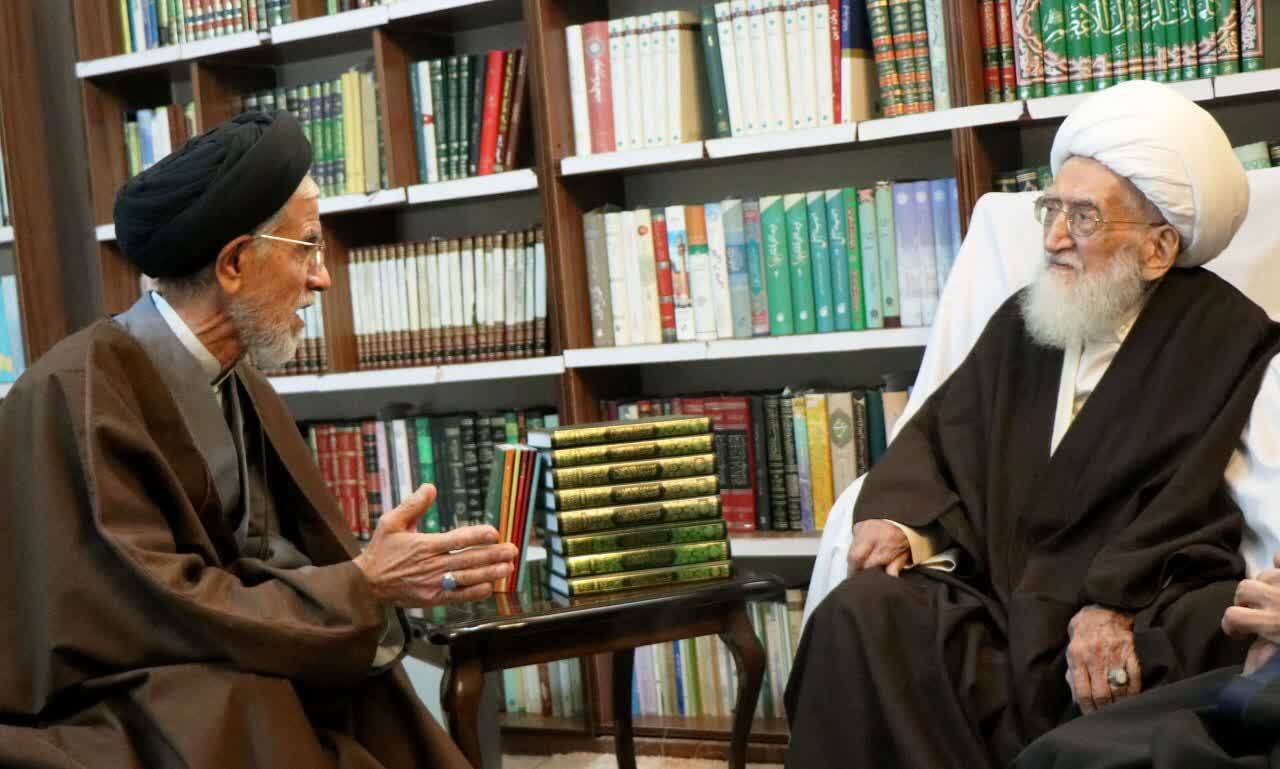 به برکت انقلاب اسلامی مردم به‌ویژه جوانان با سنت معنوی اعتکاف آشنا شدند