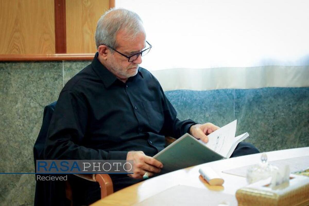 استاد مهدوی راد سهمی ماندگار در تعمیق فهم متون دینی ایفا کرده است