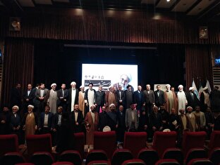 کتاب «ارج‌نامه استاد مهدوی‌راد» و «دیداری با مفسران» رونمایی شد