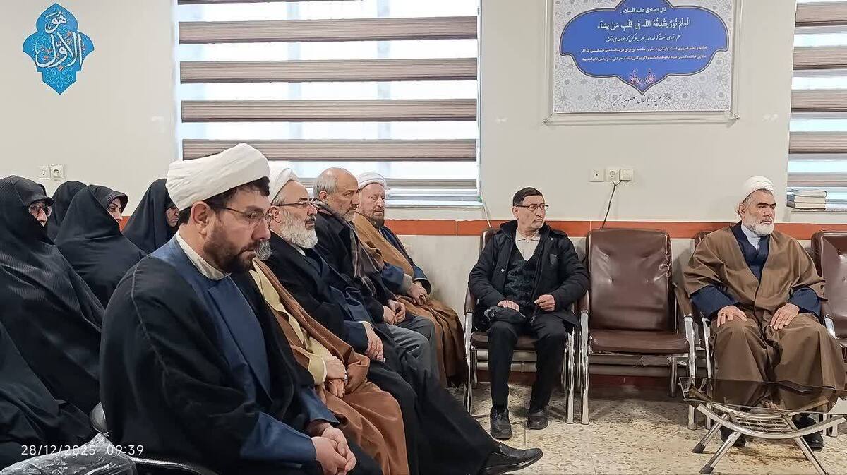 ولایت فقیه محور اتحاد و پرچمدار مقاومت