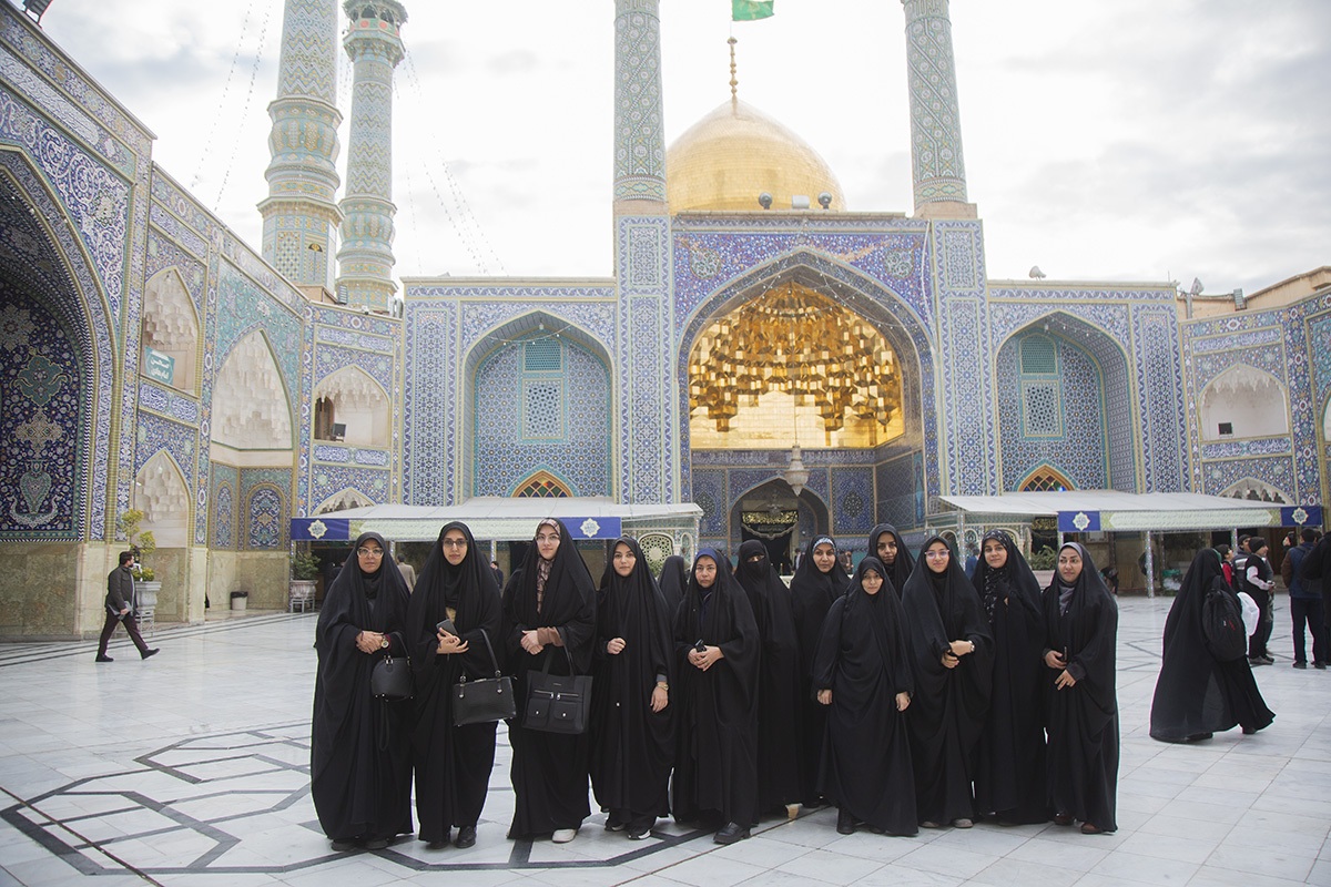 گزارشی از بازدید خبرنگاران از آستان مقدس حضرت معصومه گزارشی از بازدید خبرنگاران از آستان مقدس حضرت معصومه