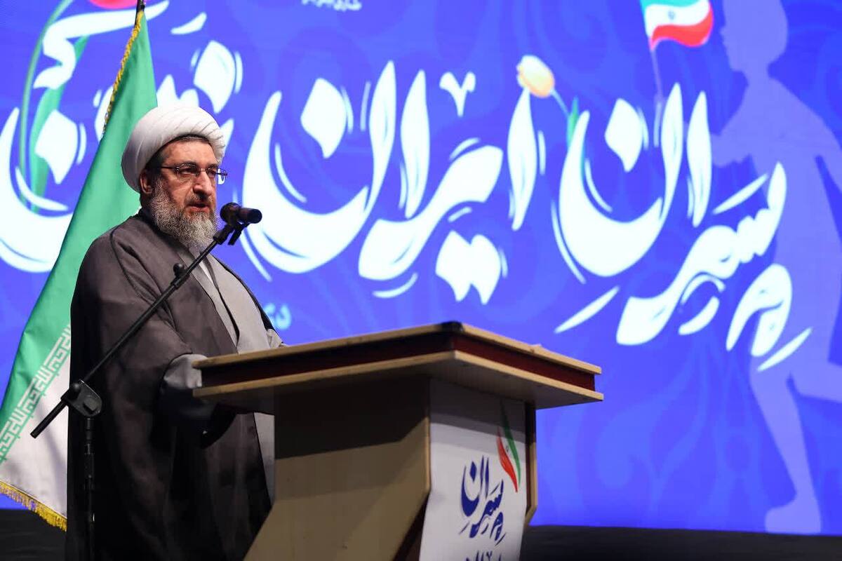 علم بدون دین، انسان‌ساز نیست