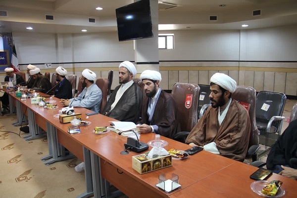  تاکید بر شکل گیری آرایش جنگی در میدان تبلیغ و رسانه