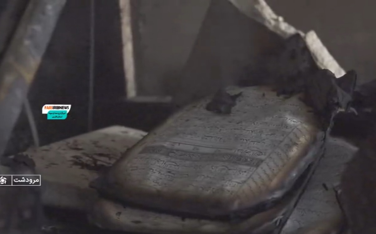 آتش جنایت آشوبگران در مسجد مرودشت + فیلم