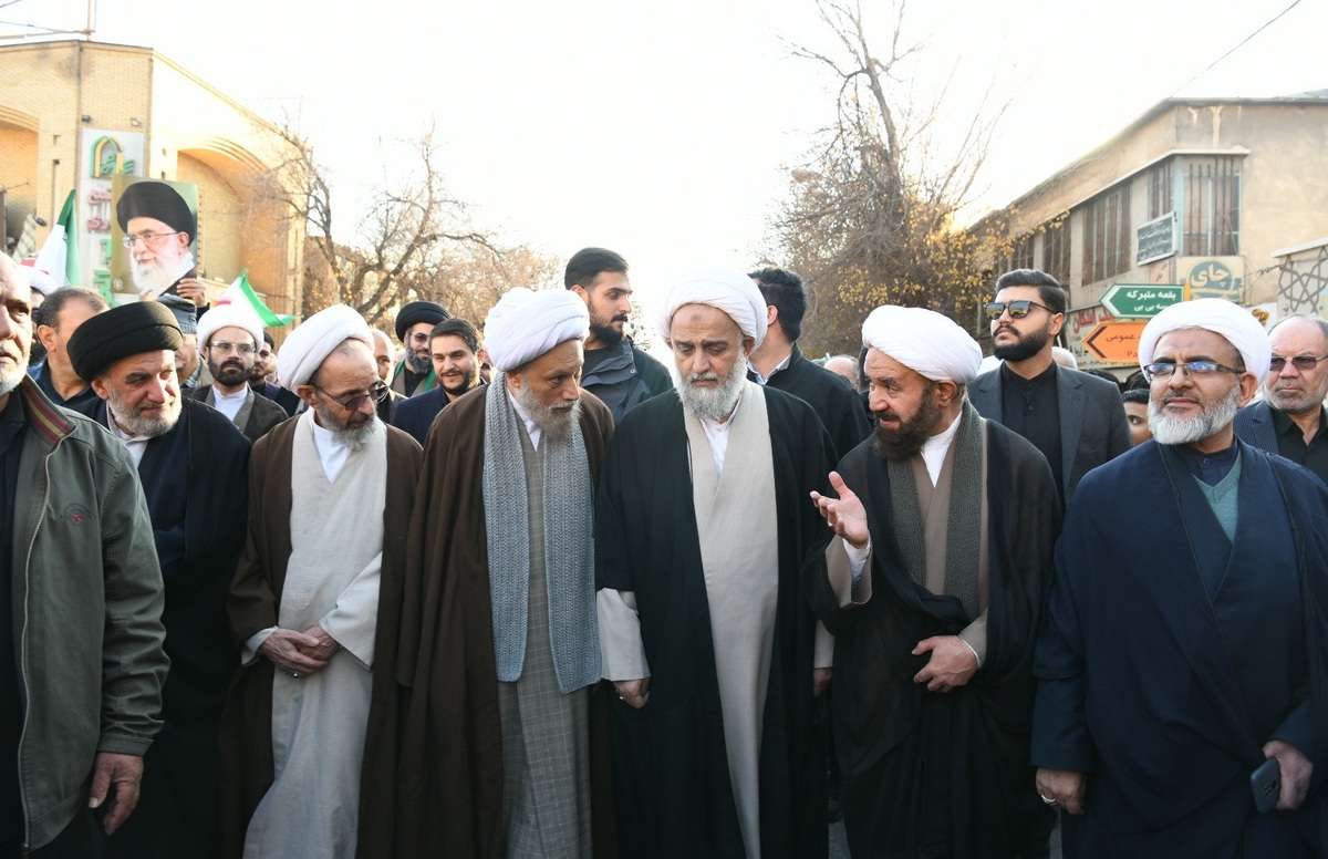 حمایت از ولایت عامل همبستگی امت اسلامی است