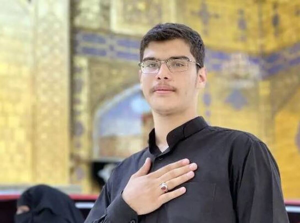 سربازی که مداح شهیدان شد