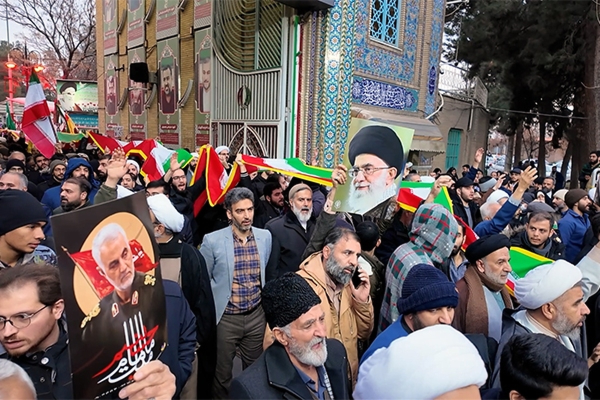 گزارش میدانی | قیام مردم قم علیه آشوبگران