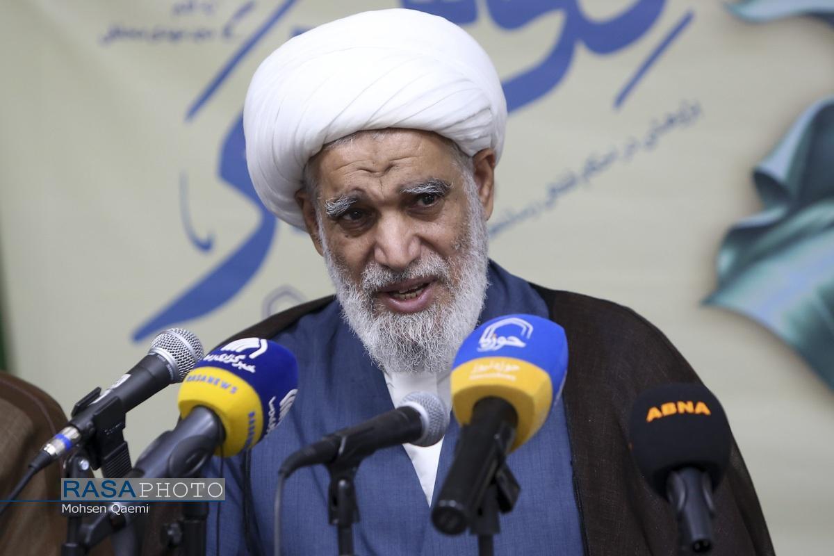 منافقان، فرماندهان تخریب و اغتشاش هستند/ ریشه آشوب‌ها تحت طراحی آمریکا و صهیونیست‌ها است