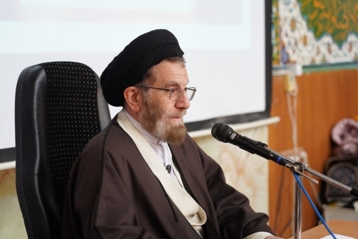 مردم پایبند به انقلاب و آرمان‌های انقلاب هستند