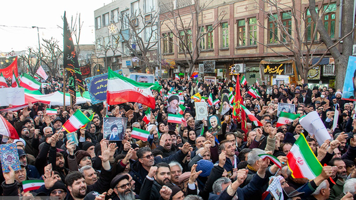 اتحاد مقدس ملی در مرکز آذربایجان