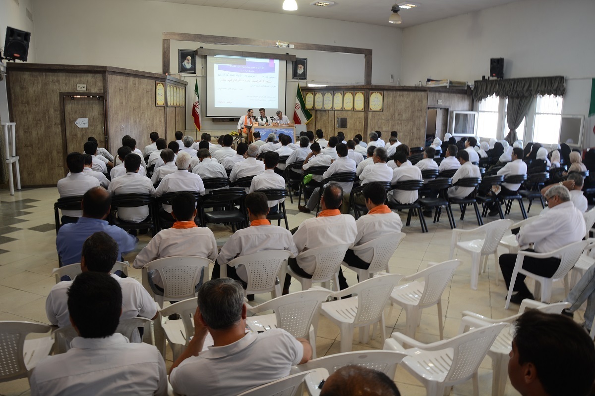 کنگره 60: آموزش اغتشاش در پوشش انجمن ترک اعتیاد