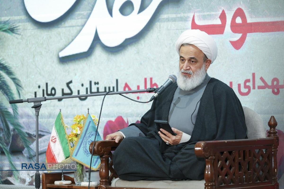 گزارشی از سیزدهمین یادواره شهدای روحانی استان کرمان
