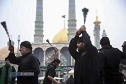 عزاداری روز شهادت امام هادی(ع) در حرم کریمه اهل‌بیت (ع)
