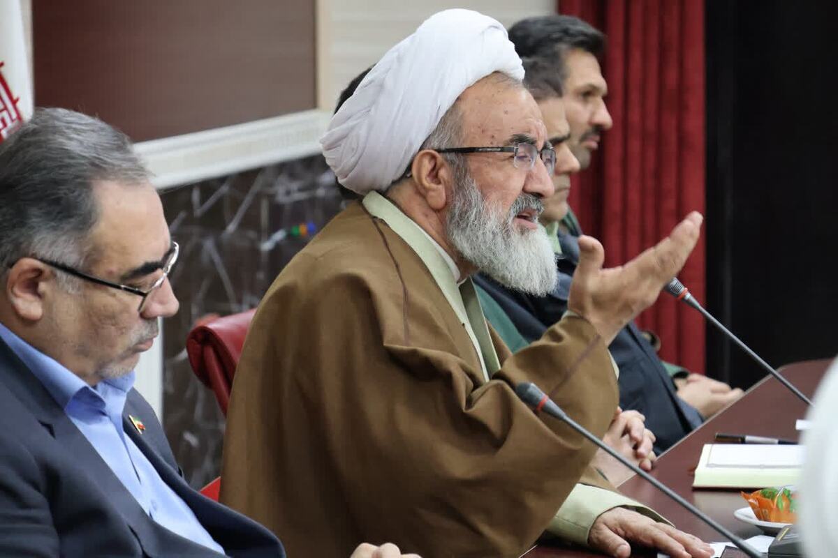 رضایت الهی محور تصمیم‌گیری مدیران باشد