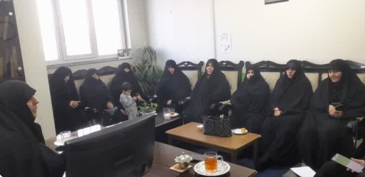 هم‌اندیشی فرهنگی برای ارتقای مراسم اعتکاف در حوزه علمیه خواهران