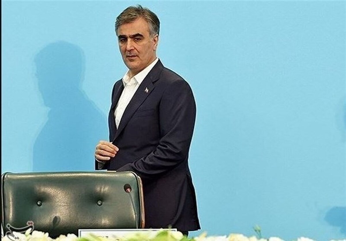 ادعای ابقاء فرزین با مصوبه سران قوا صحت ندارد