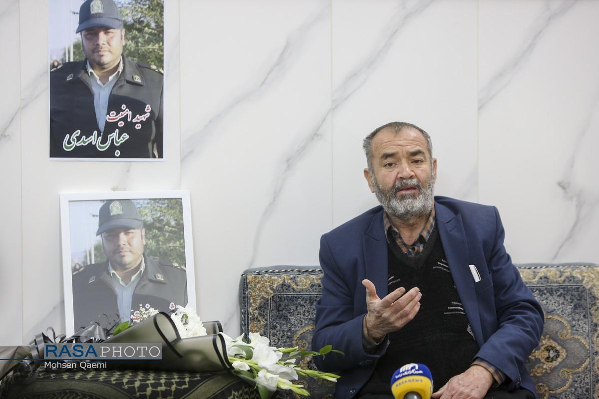 گفتوگوی اختصاصی خبرگزاری رسا با خانواده شهید اسدی گفتوگوی اختصاصی خبرگزاری رسا با خانواده شهید اسدی