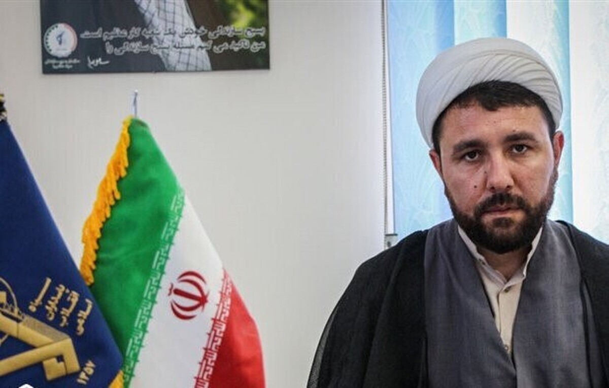 هر تعرضی به سپاه، اعلان جنگ با امت اسلامی است