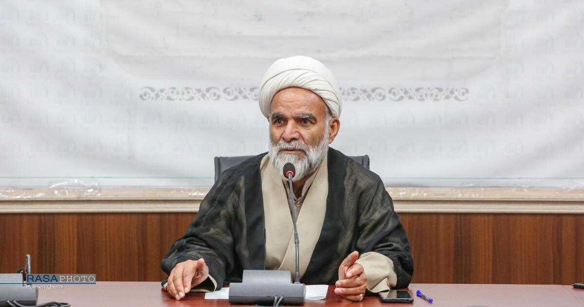 موسوی، کروبی و عبدالحمید در دام دشمن افتاده‌اند؛ نظام نباید با رأفت با این افراد برخورد کند