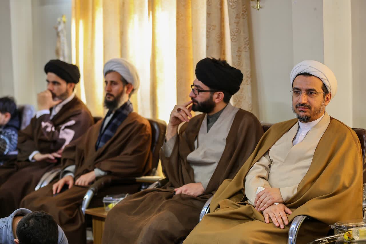 برگزاری مراسم تلبس طلاب حوزه‌های علمیه آذربایجان شرقی در تبریز+ تصاویر