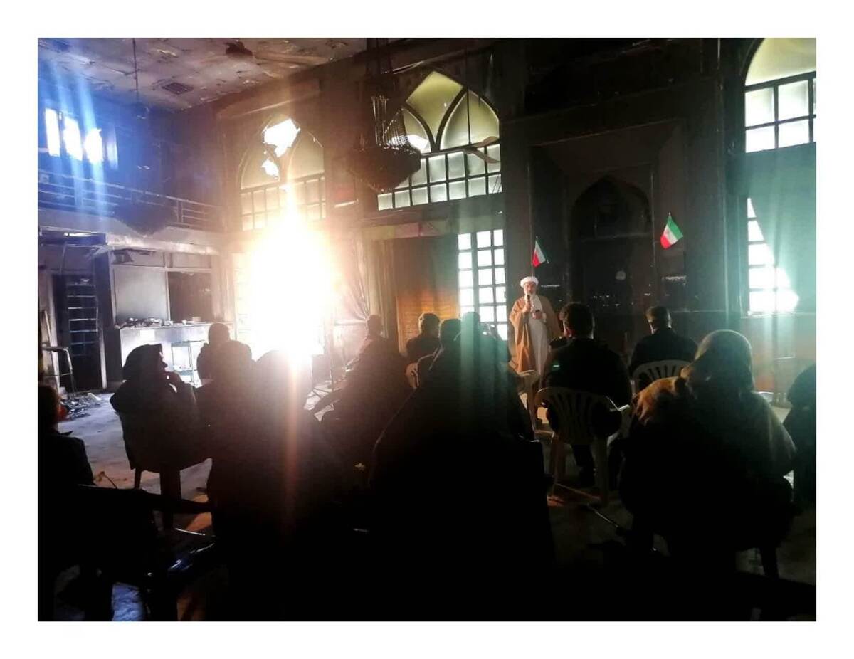 حضور طلاب خواهر شیراز در مساجد آسیب دیده اغتشاشات اخیر