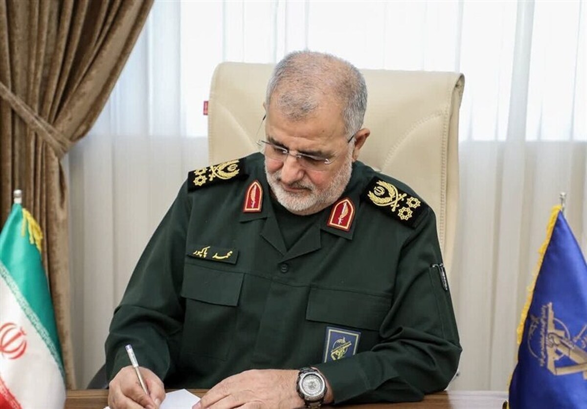 پاسداران آماده‌تر از همیشه مهیای اجرای دستور رهبر انقلاب هستند