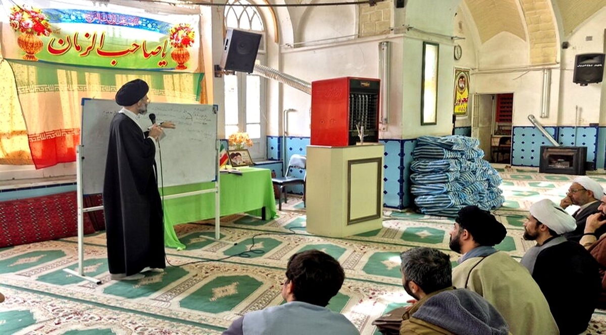 حوزه‌های علمیه می‌توانند بیداری اسلامی و بیداری عدالت طلبانه تسریع کنند