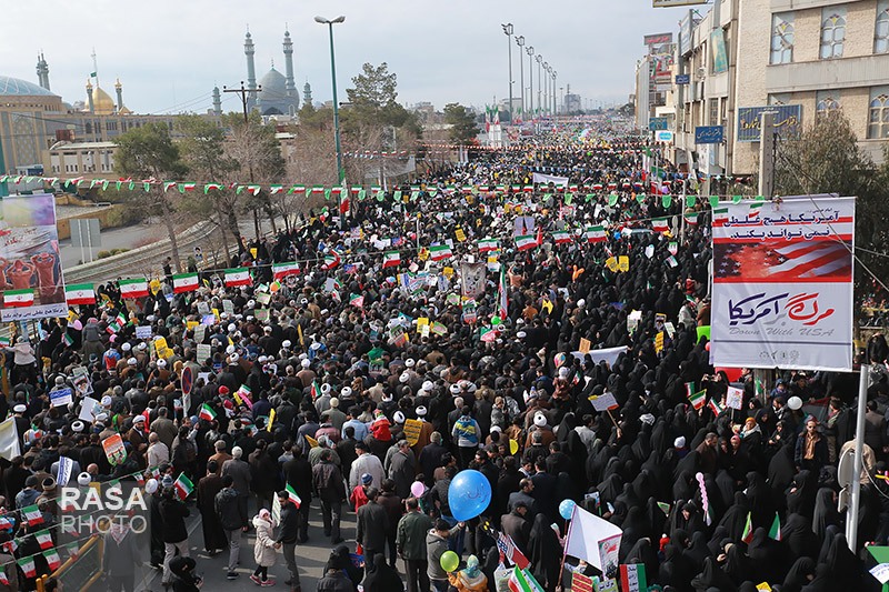 ملت ایران با لبیک به ندای رهبر انقلاب دشمنان انقلاب را مأیوس کردند