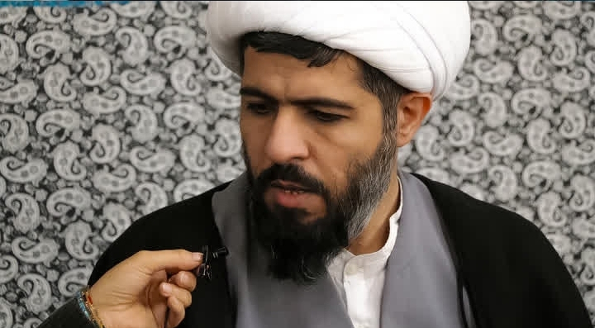 حضور در راهپیمایی ۲۲ بهمن دفاع از حریم ایمان و میهن است