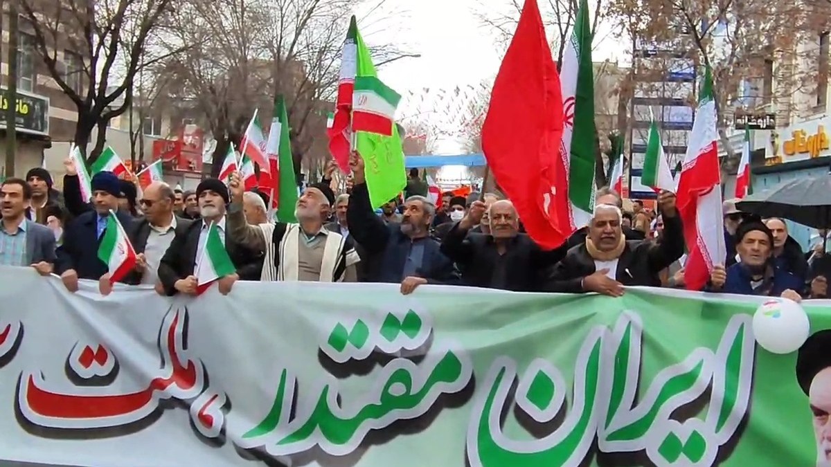 آغاز راهپیمایی در بیش از ۷۵ نقطه استان چهارمحال و بختیاری+ فیلم