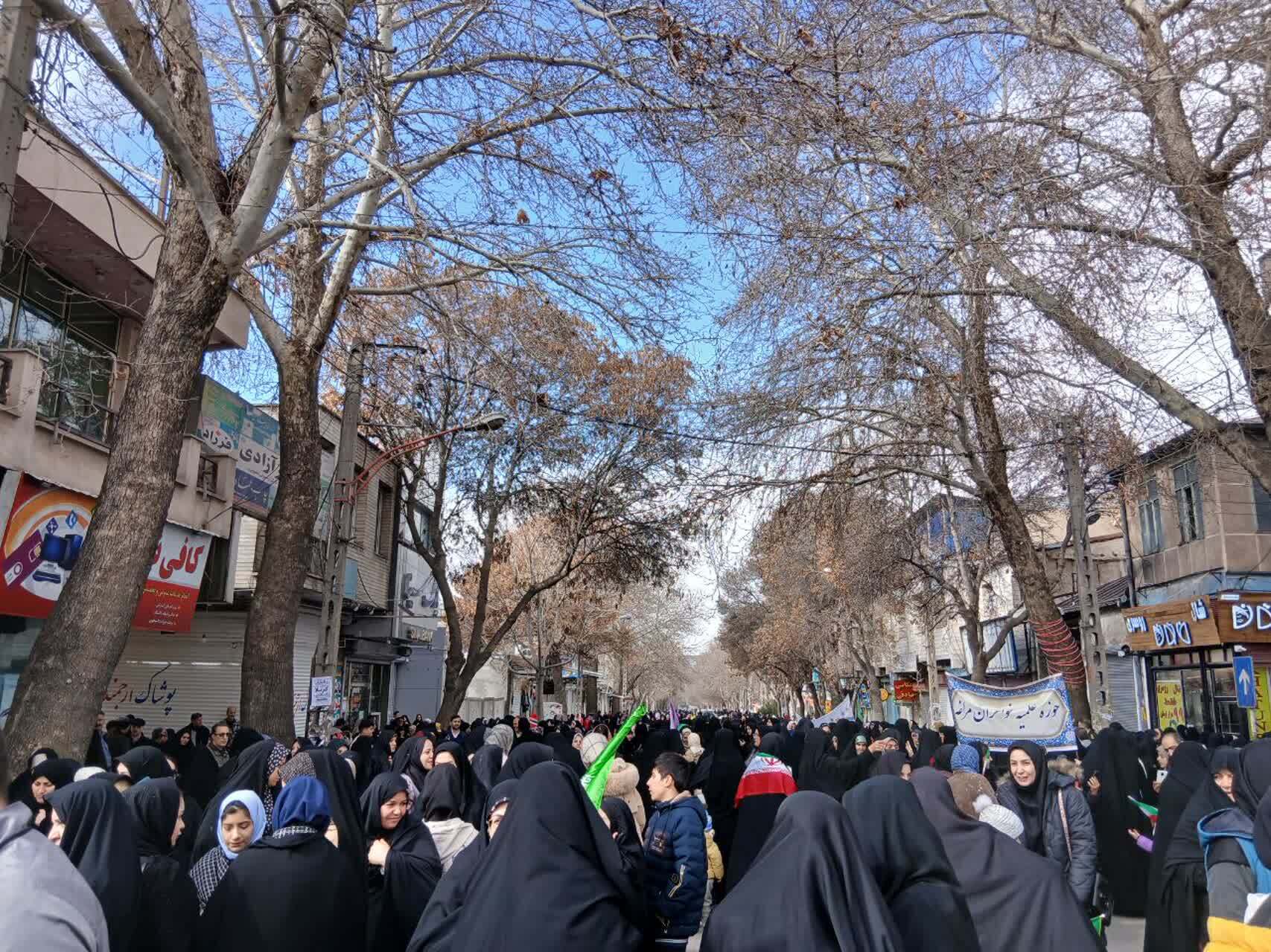 حضور بینظیر مردم مراغه در راهپیمایی چهل و هفتمین فجر انقلاب اسلامی+ تصاویر حضور بینظیر مردم مراغه در راهپیمایی چهل و هفتمین فجر انقلاب اسلامی+ تصاویر