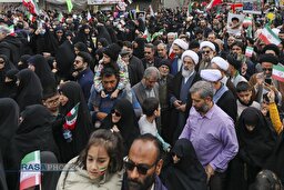 حضور علما و شخصیت‌ها در راهپیمایی یوم الله ۲۲ بهمن