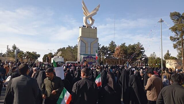 راهپیمایی یومالله ۲۲ بهمن در سراسر استانهای کشور راهپیمایی یومالله ۲۲ بهمن در سراسر استانهای کشور