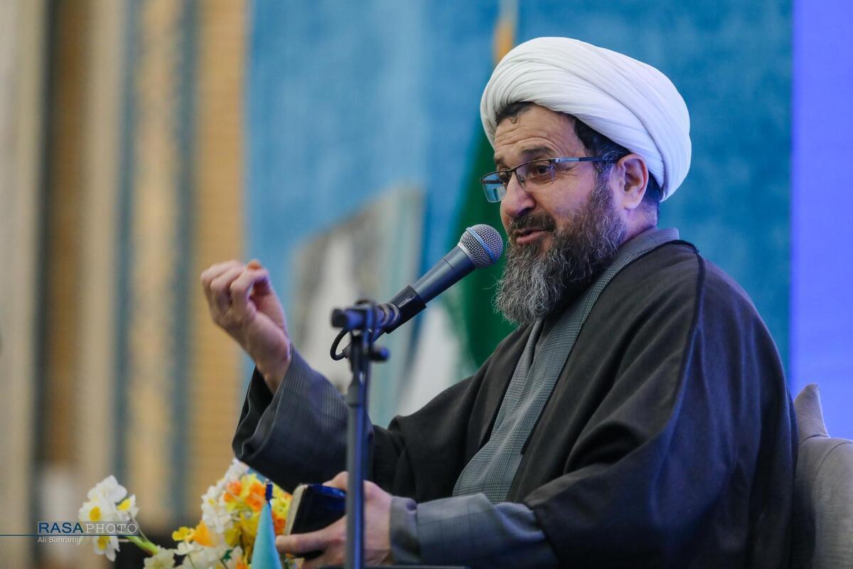 مخاطب‌شناسی قرآنی و سیره نبوی؛ کلید حل مسائل نسل جوان