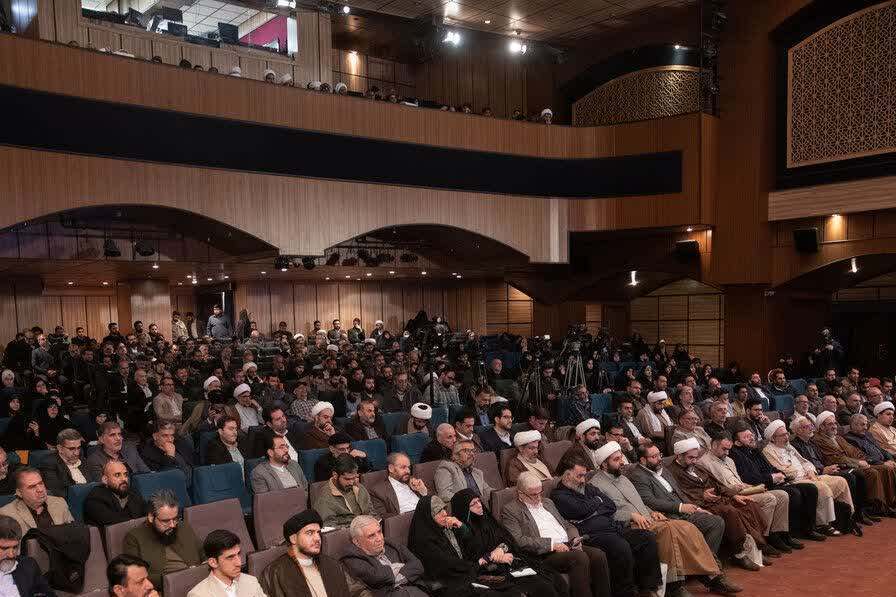 برگزیده شدن دو مقاله از دانشگاه باقرالعلوم(ع) در همایش گام دوم انقلاب برگزیده شدن دو مقاله از دانشگاه باقرالعلوم(ع) در همایش گام دوم انقلاب