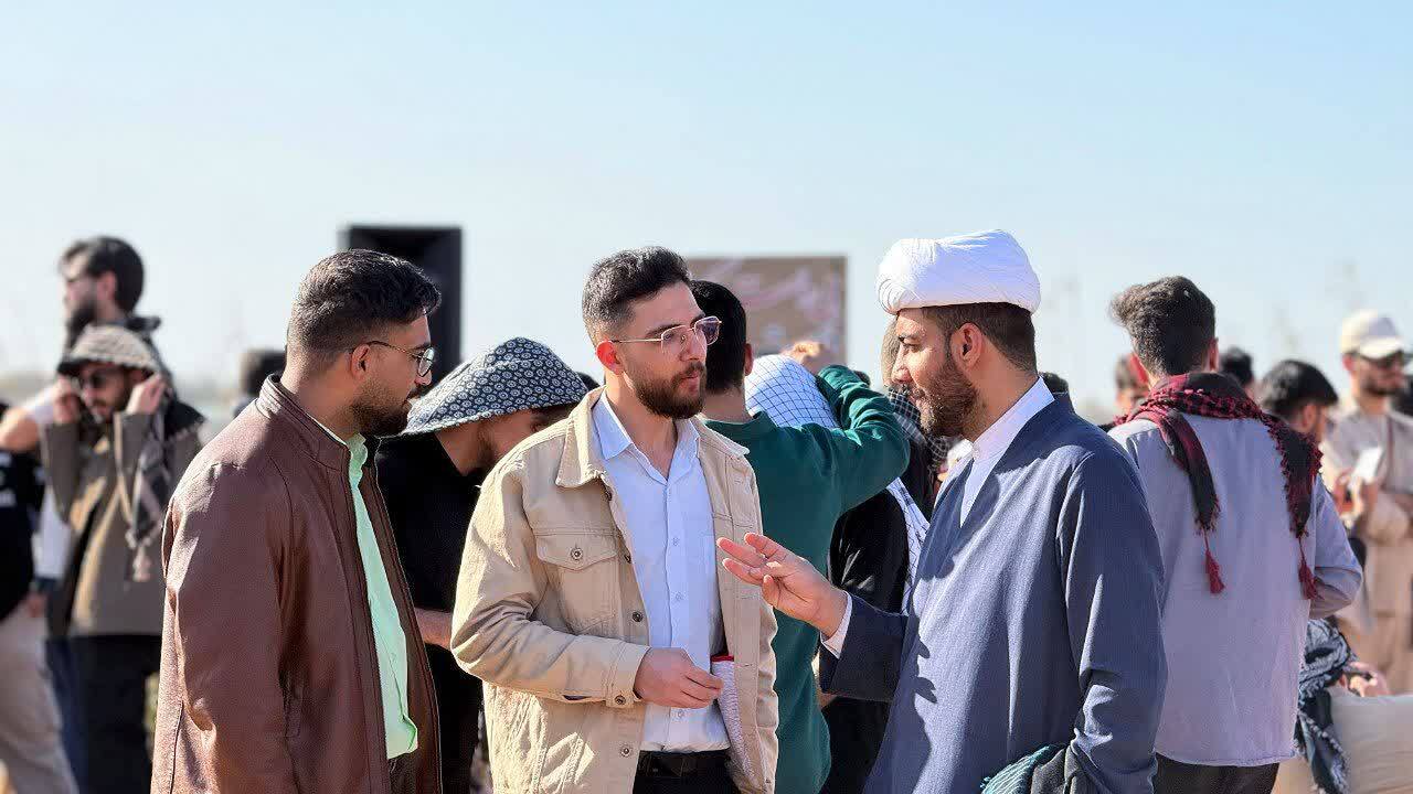 اعزام ۹۰۰ مبلغ به مناطق عملیاتی دفاع مقدس گروه فرهنگی تبلیغی «شیفتگان حضرت رضا» اعزام ۹۰۰ مبلغ به مناطق عملیاتی دفاع مقدس گروه فرهنگی تبلیغی «شیفتگان حضرت رضا»