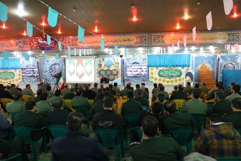 پاسداران نمونه و جانبازان در سپاه قمربنی هاشم (ع) تجلیل شدند