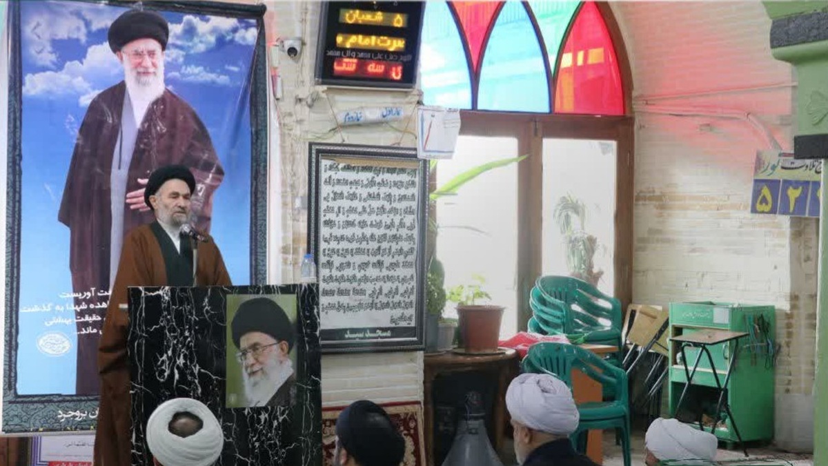 تهدید رهبر معظم انقلاب، خط‌قرمز ملت ایران است