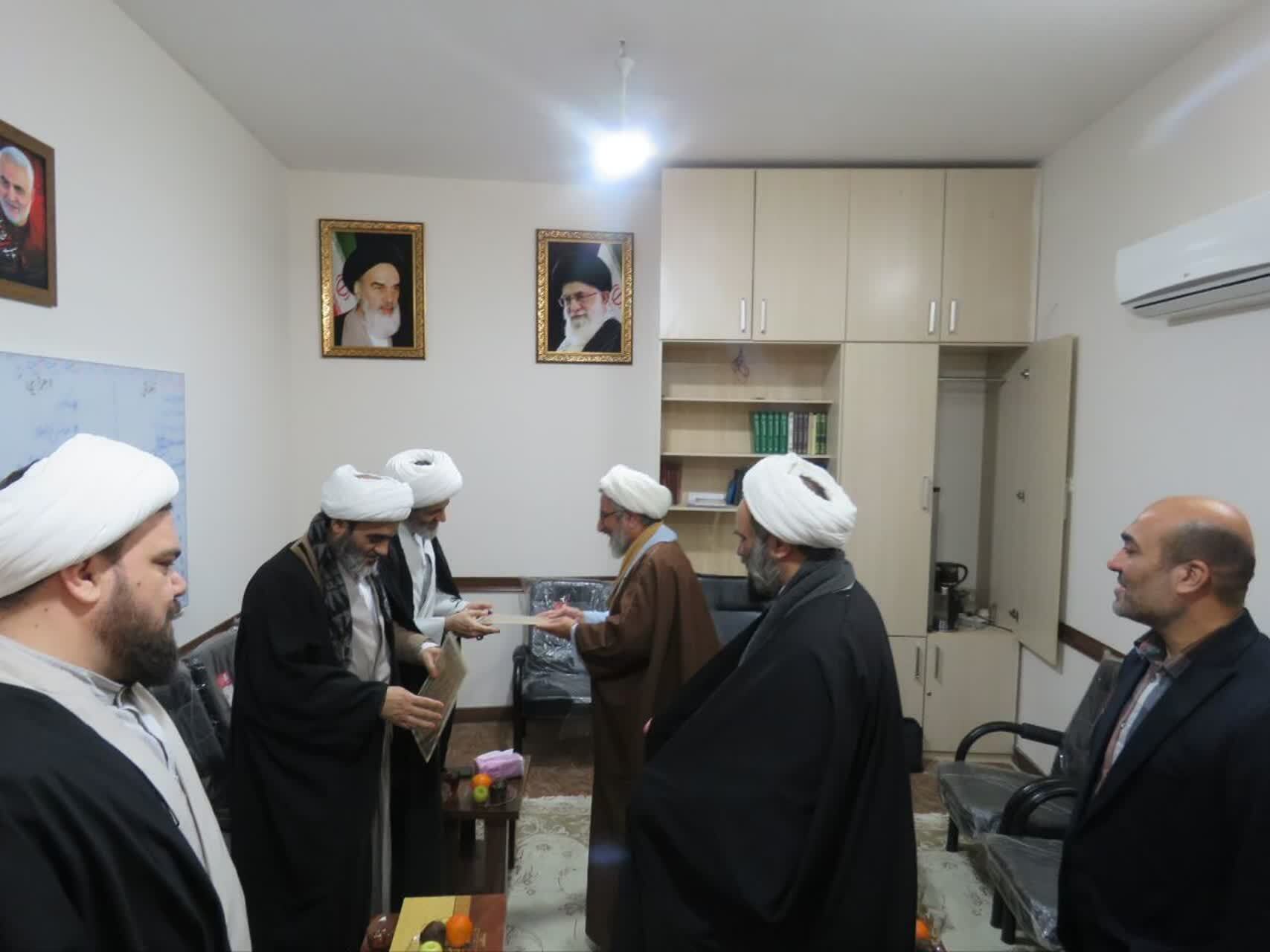 دیدار با یادگاران دفاع مقدس