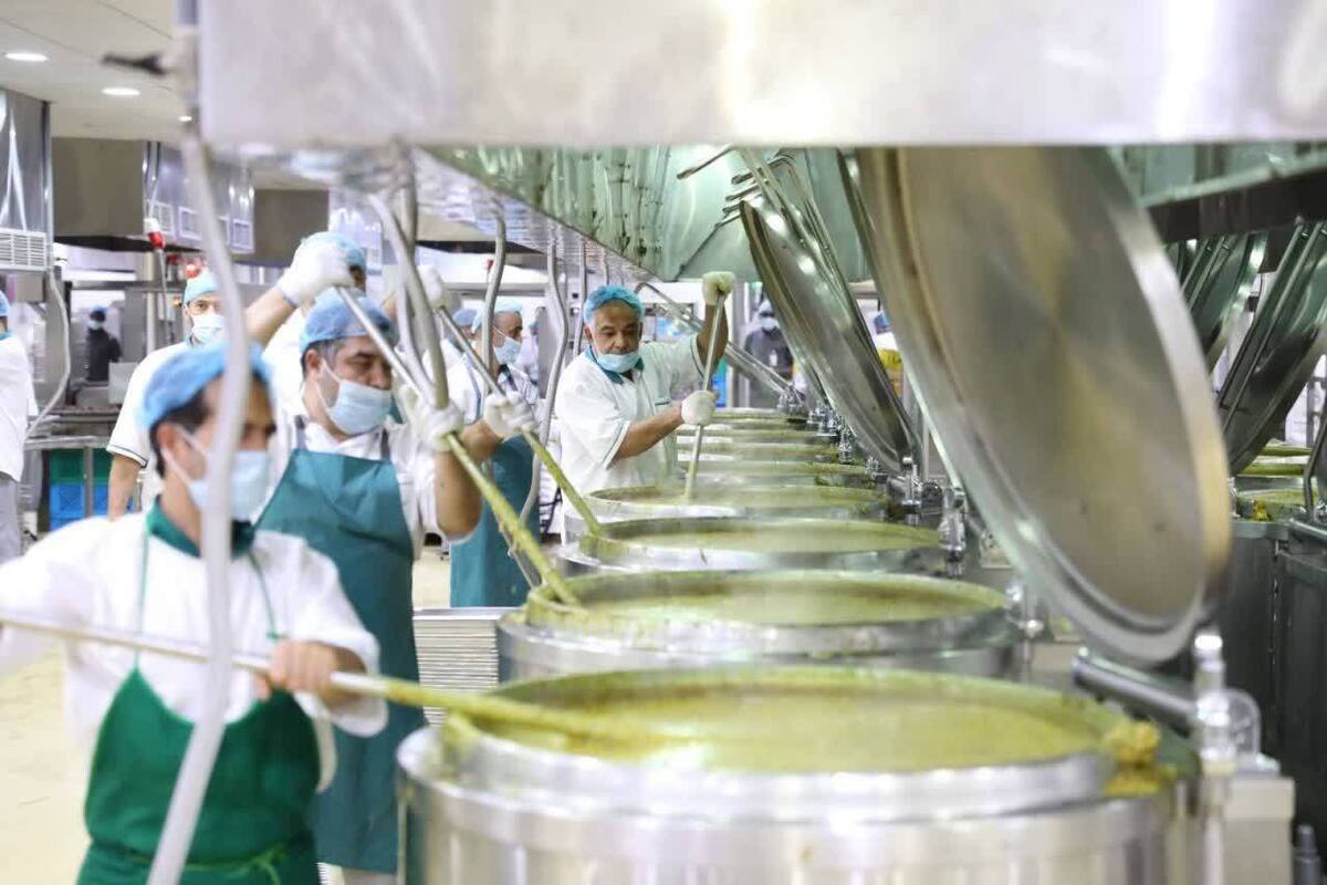 واگذاری مدیریت آشپزخانه مرکزی مدینه به حج و زیارت کاشان