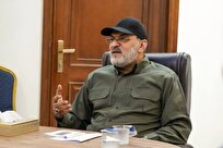 امام خامنه‌ای مصداق ایمان در رویارویی با طاغوت است