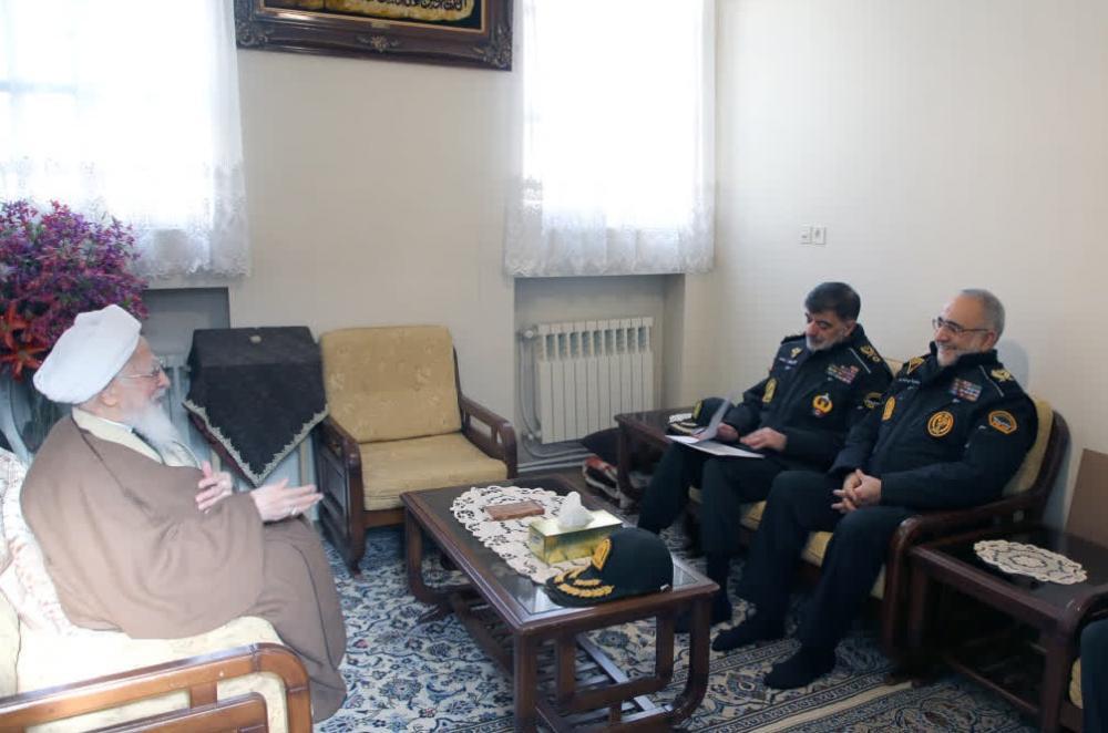 دیدار فرمانده فراجا با حضرت آیت‌الله جوادی آملی